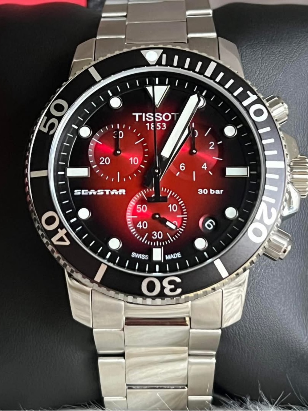 Tissot Men’s Seastar 1000 Quartz Chronograph Watch
Swiss Made